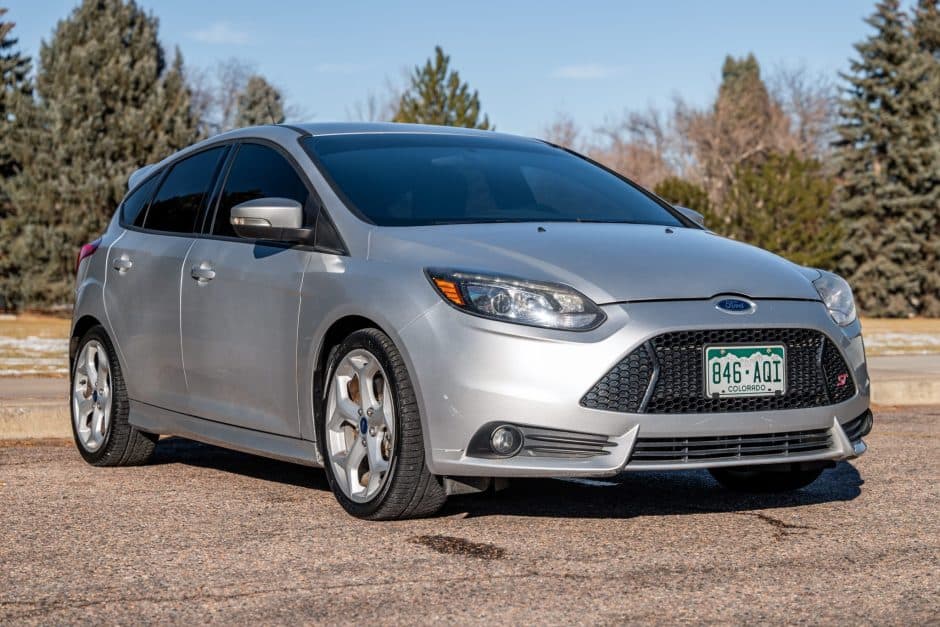 2013 Ford Focus sold for $12,250