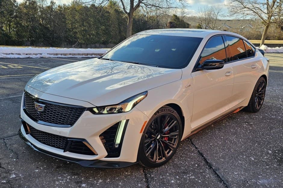 2023 Cadillac CT5 & CT5-V sold for $102,000