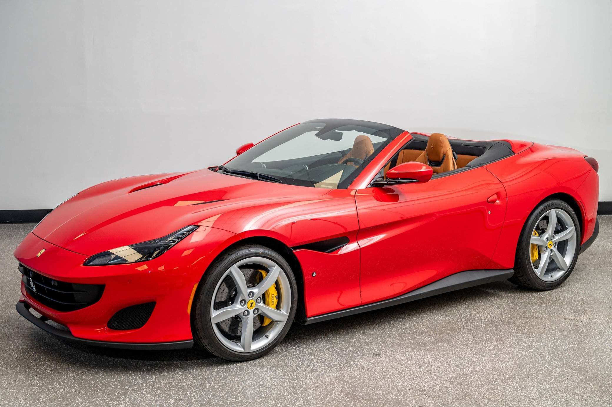 2019 Ferrari Portofino sold for $171,000