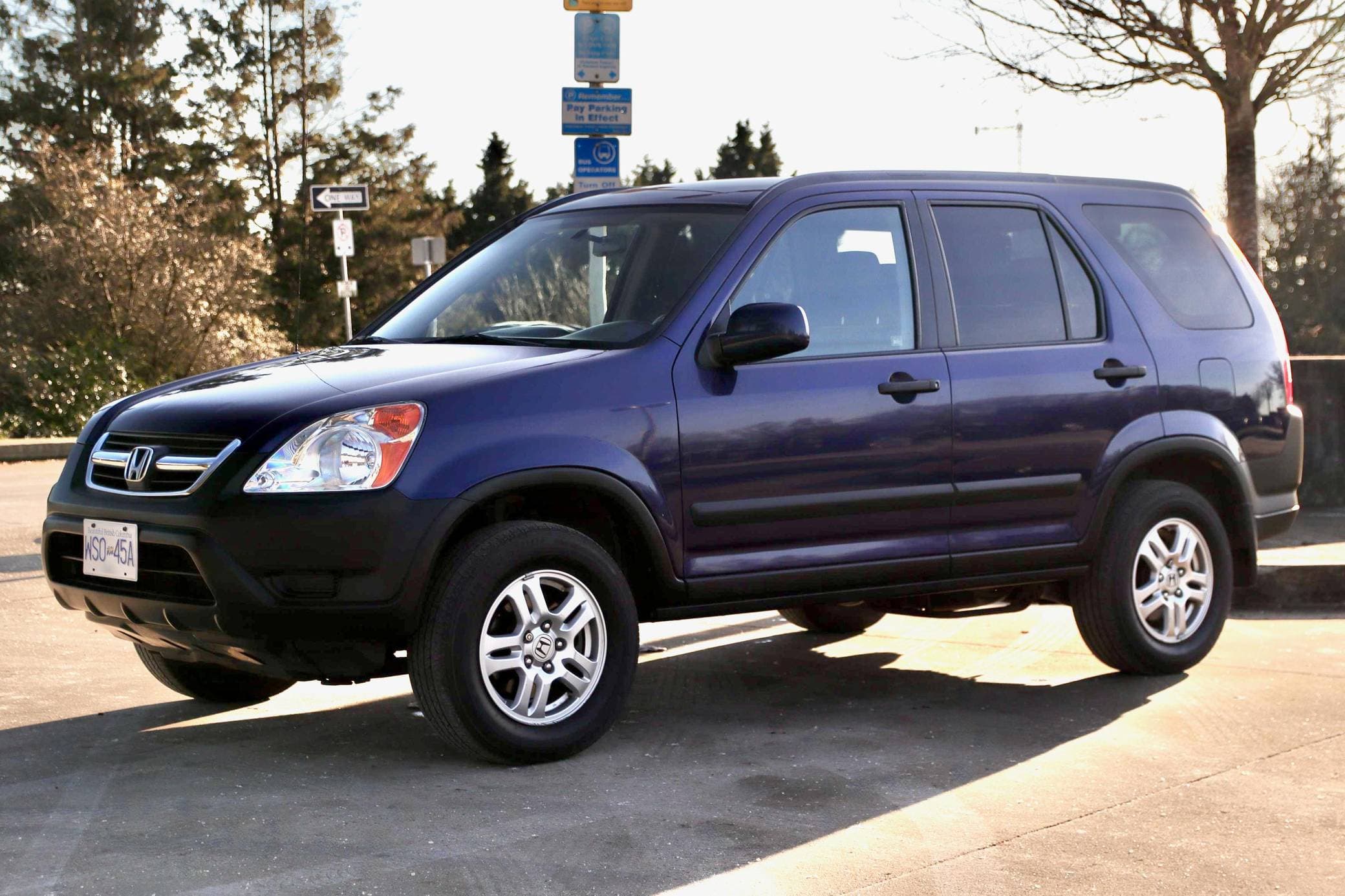 2003 Honda CR-V sold for $6,900