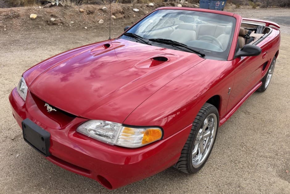 1997 Ford Mustang SN95 1994-2004 sold for $16,500