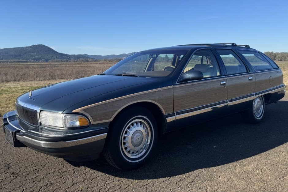 1996 Buick Roadmaster sold for $13,750