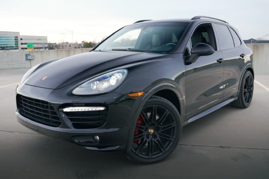2014 Porsche 958 Cayenne (2011-2018) sold for $20,750
