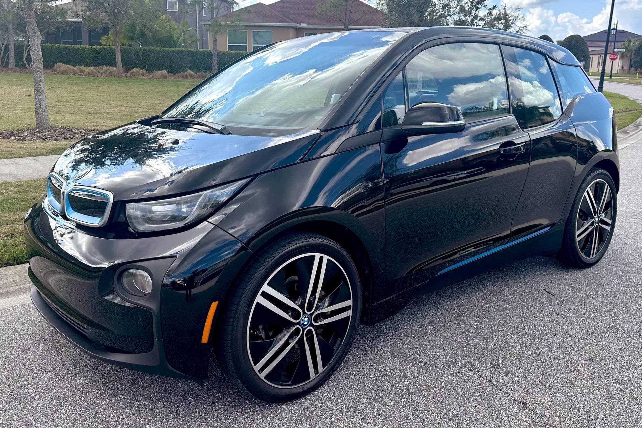 2016 BMW i3 sold for $9,757