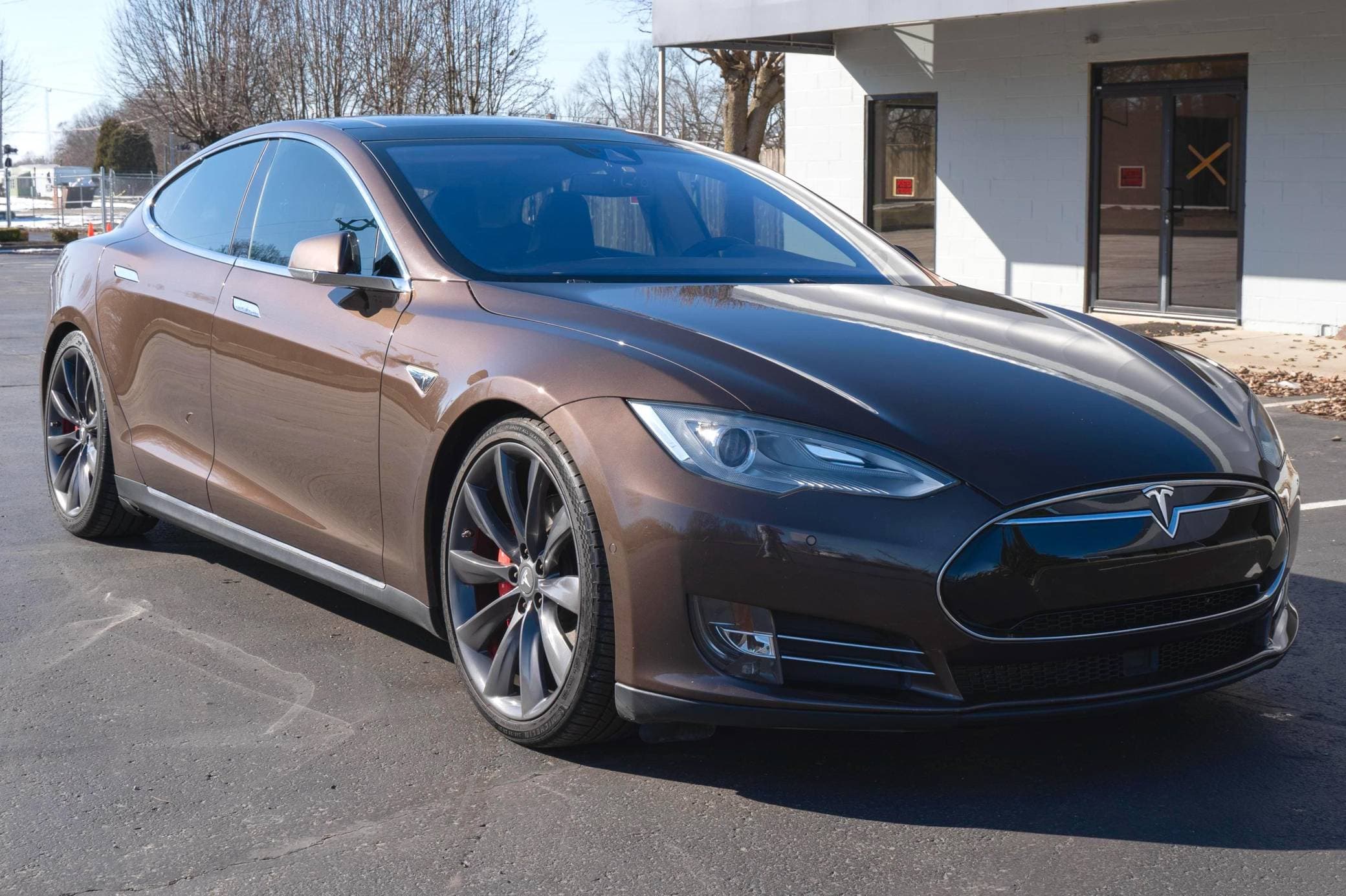 2014 Tesla Model S sold for $21,000