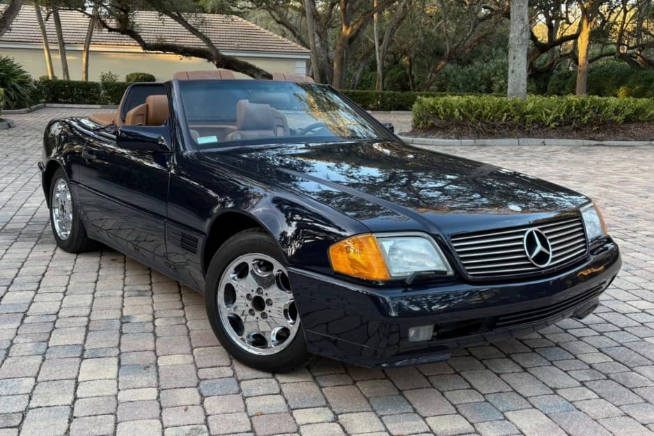 1992 Mercedes-Benz R129 SL sold for $13,250