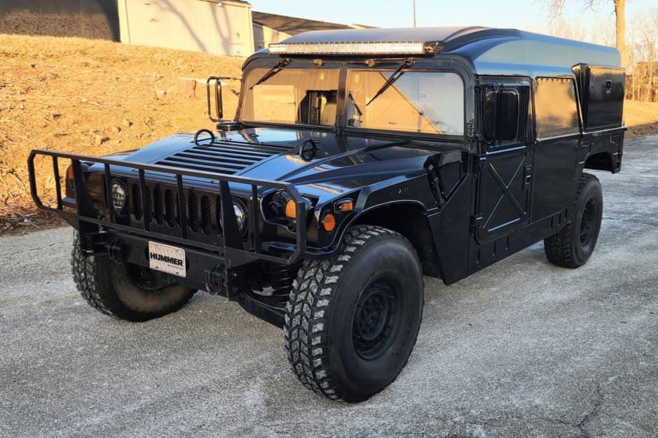0 Hummer HMMWV/Humvee sold for $12,500