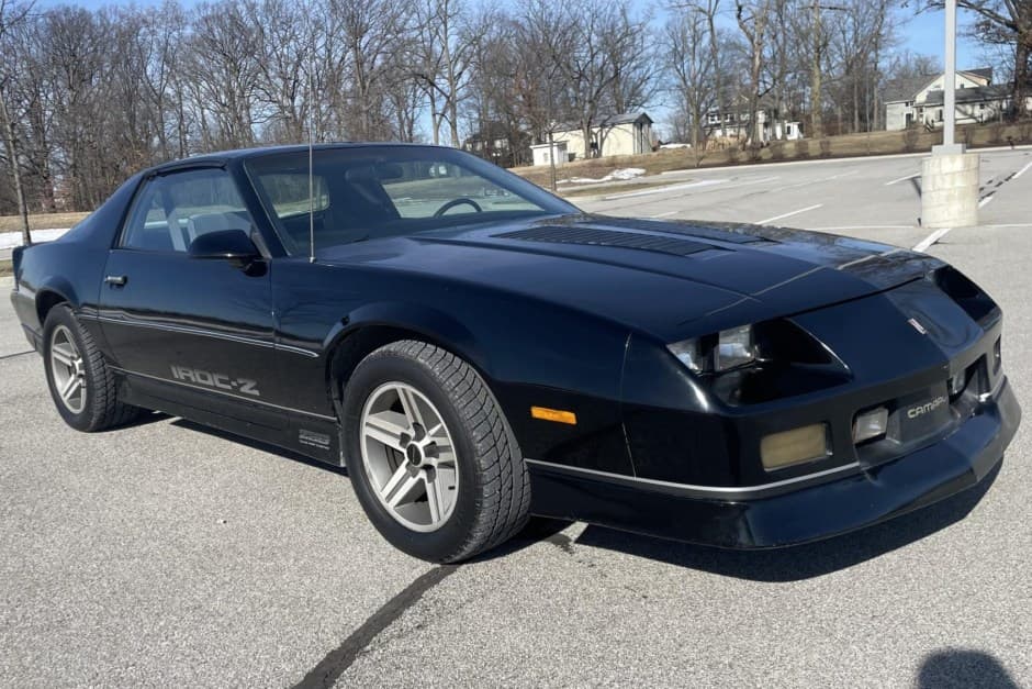1986 Chevrolet Camaro 3rd Generation 1982-1992 sold for $14,500