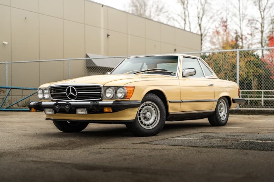1980 Mercedes-Benz R107 SL sold for $13,500