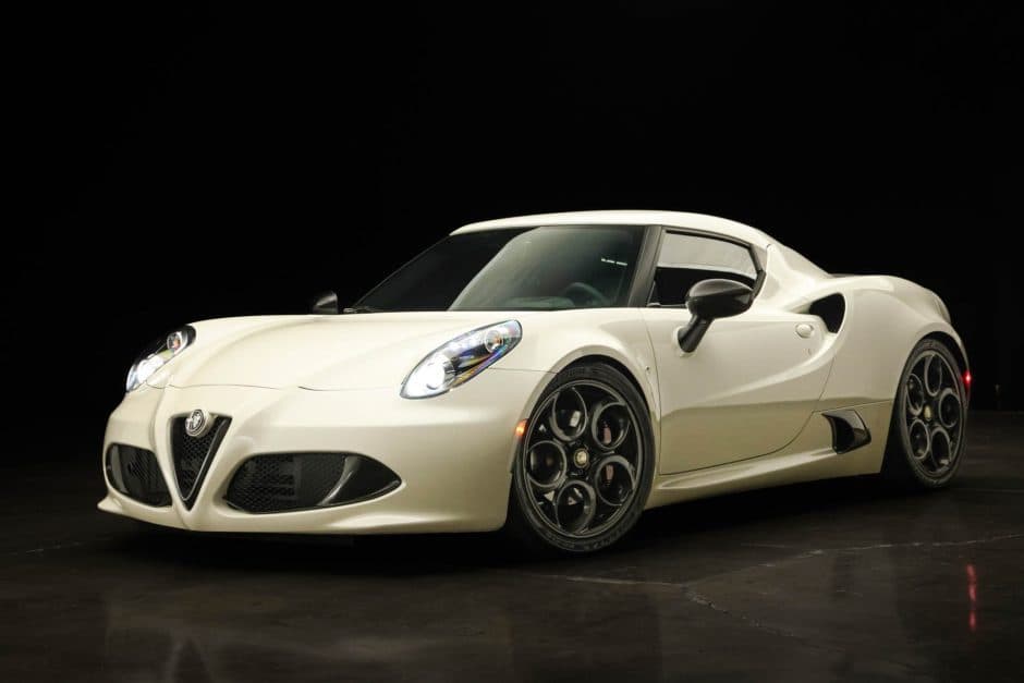 2016 Alfa Romeo 4C sold for $43,250