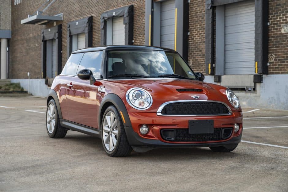 2012 Mini R56 Cooper, Cooper S, and John Cooper Works sold for $8,500
