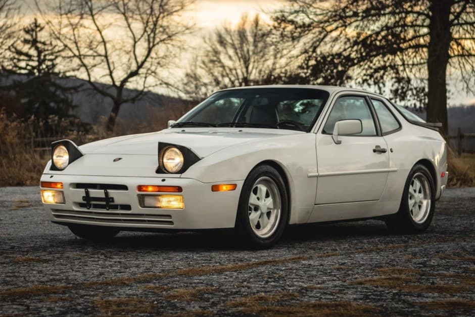 1986 Porsche 944 Turbo sold for $41,000