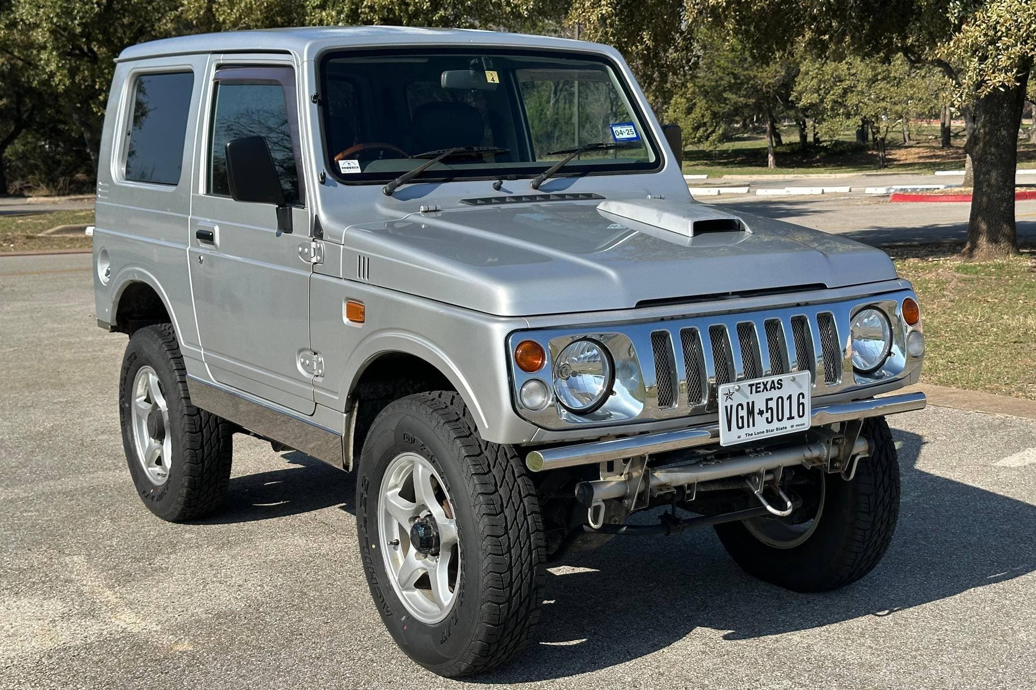 1998 Suzuki Jimny sold for $7,300