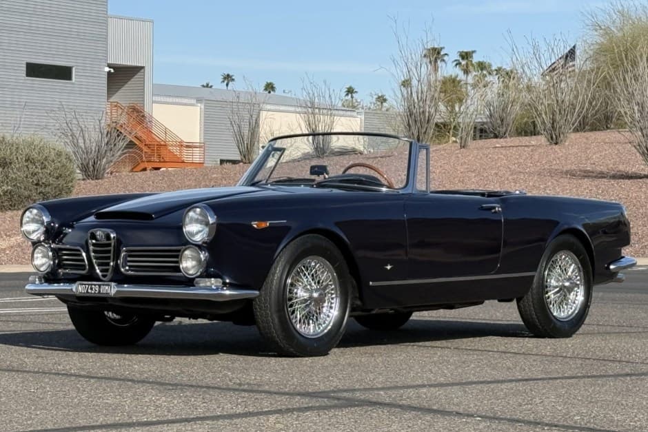 1964 Alfa Romeo 106-Series 2600 sold for $110,000