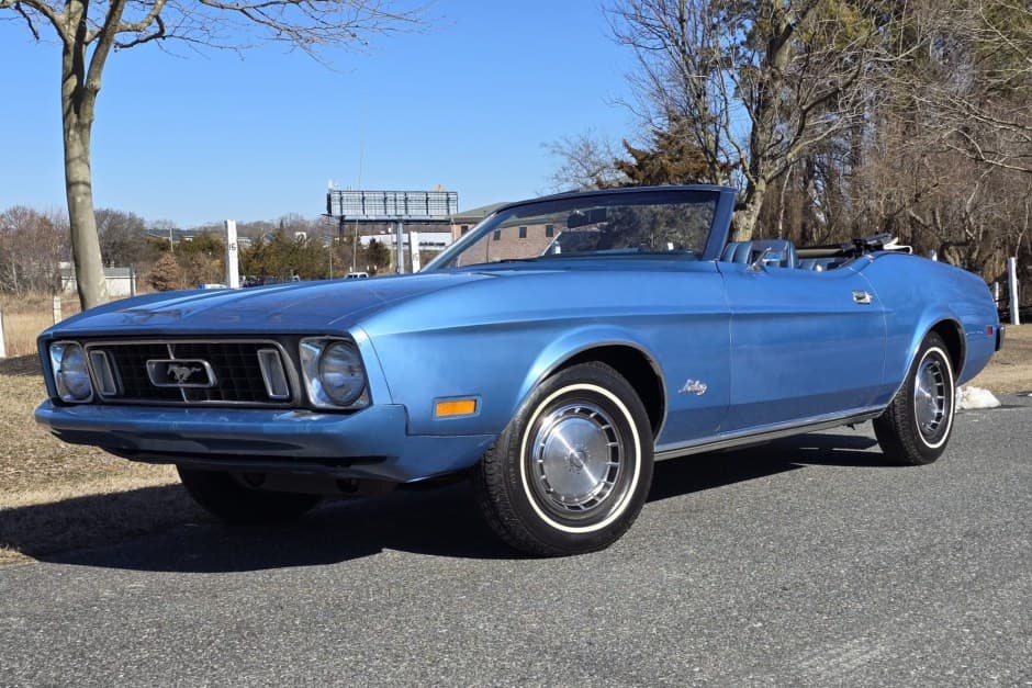 1973 Ford Mustang 1969-1973 sold for $11,500