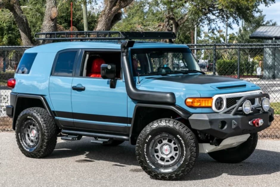 2014 Toyota FJ Cruiser sold for $43,500