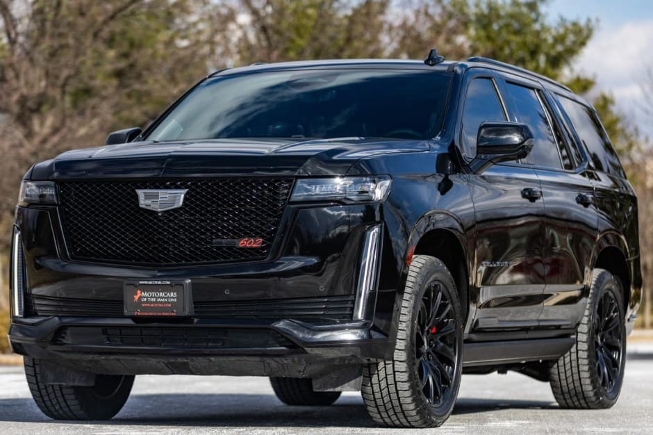 2022 Cadillac Escalade T1XL (2021-) sold for $73,000