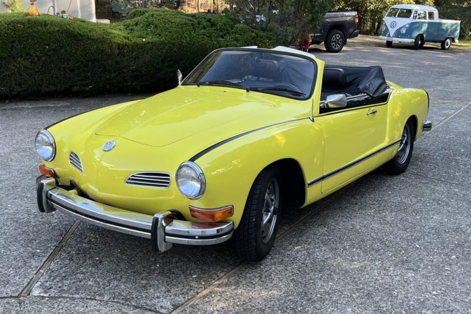 1973 Volkswagen Karmann Ghia sold for $24,250