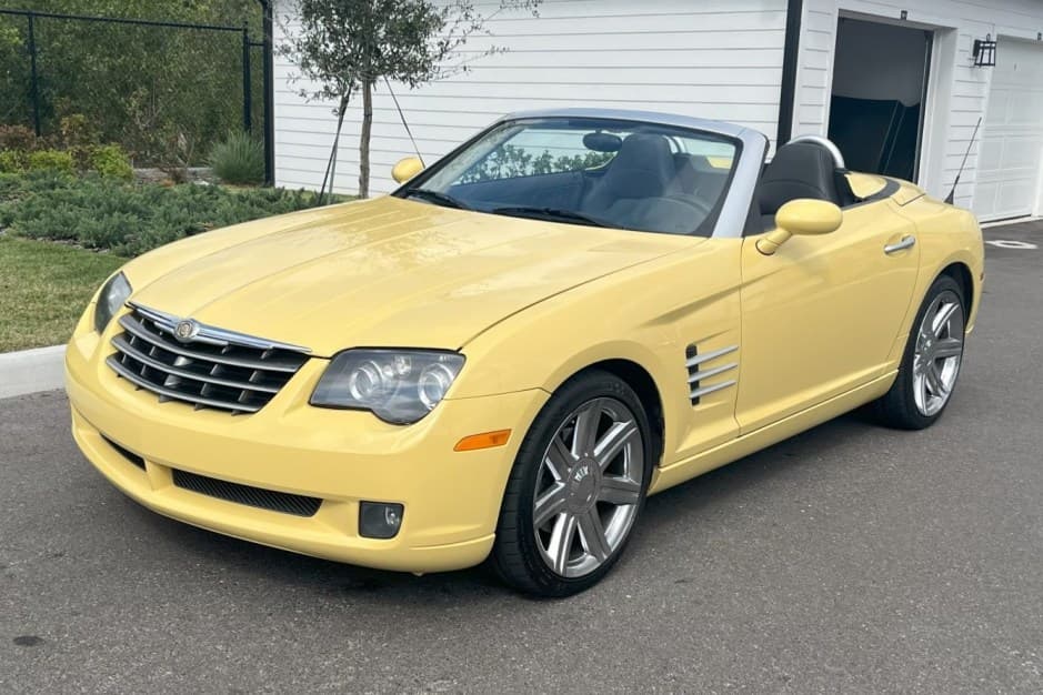 2005 Chrysler Crossfire sold for $9,400