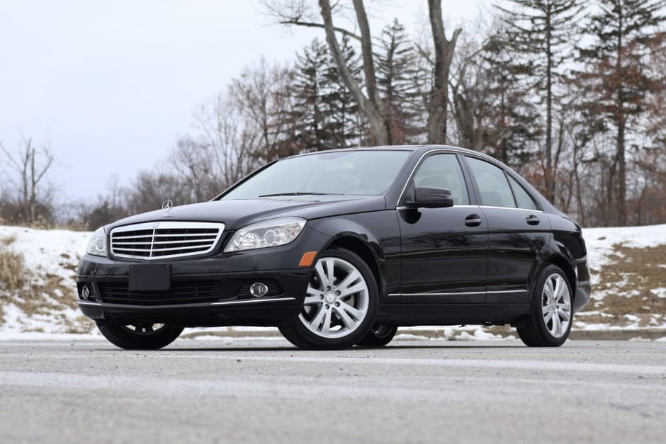 2010 Mercedes-Benz W204 C-Class sold for $9,700