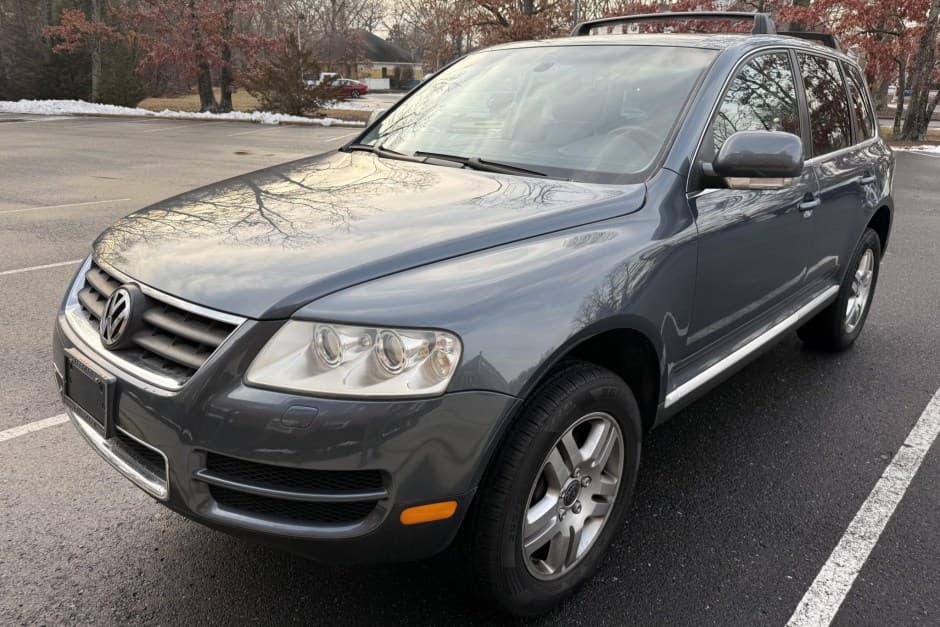 2005 Volkswagen Touareg sold for $9,600
