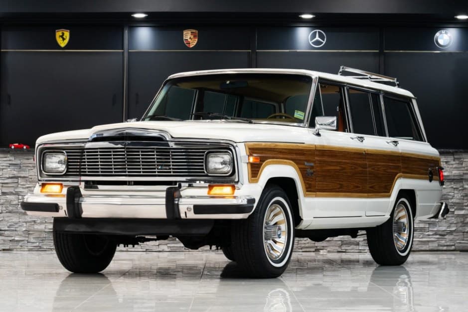 1983 Jeep SJ Wagoneer sold for $50,500