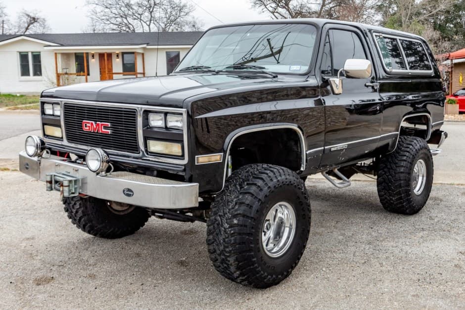 1990 GMC Jimmy (1973-1991) sold for $18,750