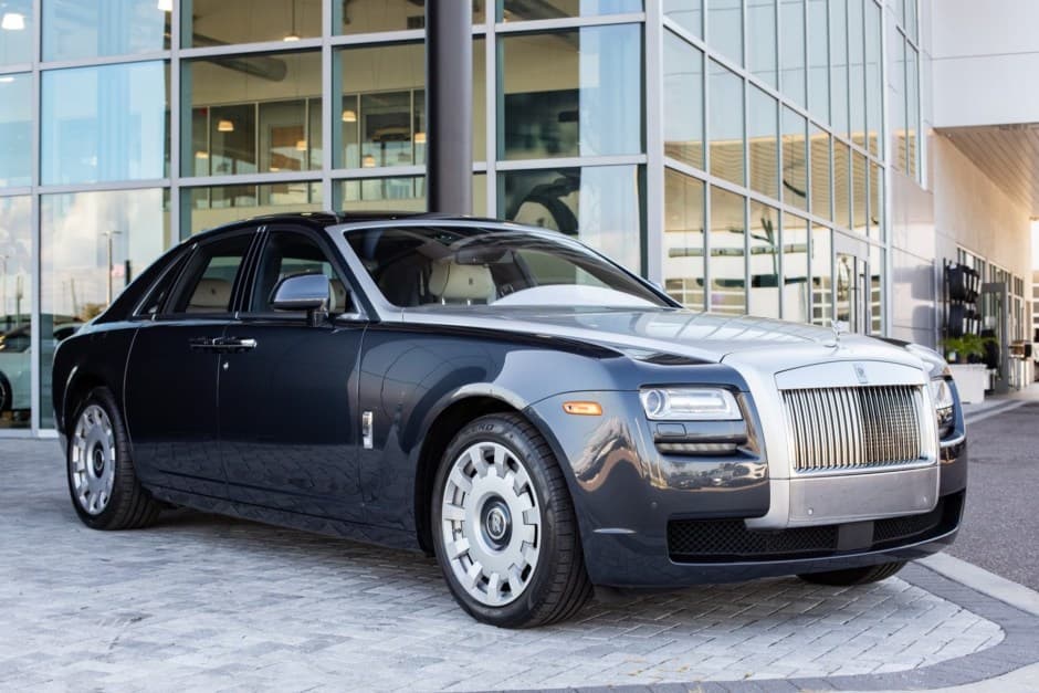 2013 Rolls-Royce Ghost sold for $73,250