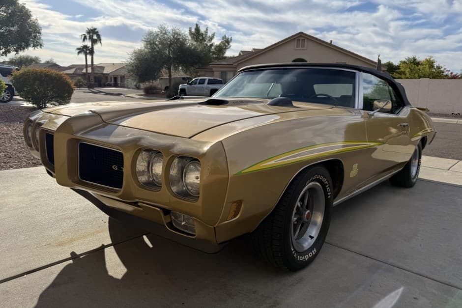 1970 Pontiac GTO sold for $36,750