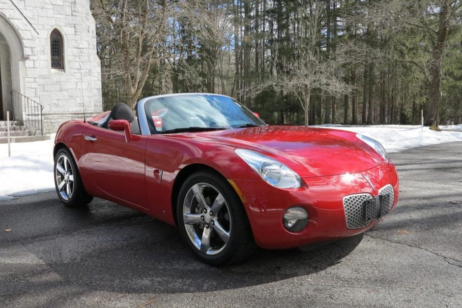 2006 Pontiac Solstice sold for $0