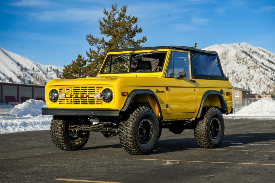 1975 Ford Bronco U13/U14/U15 1966-1977 sold for $35,000