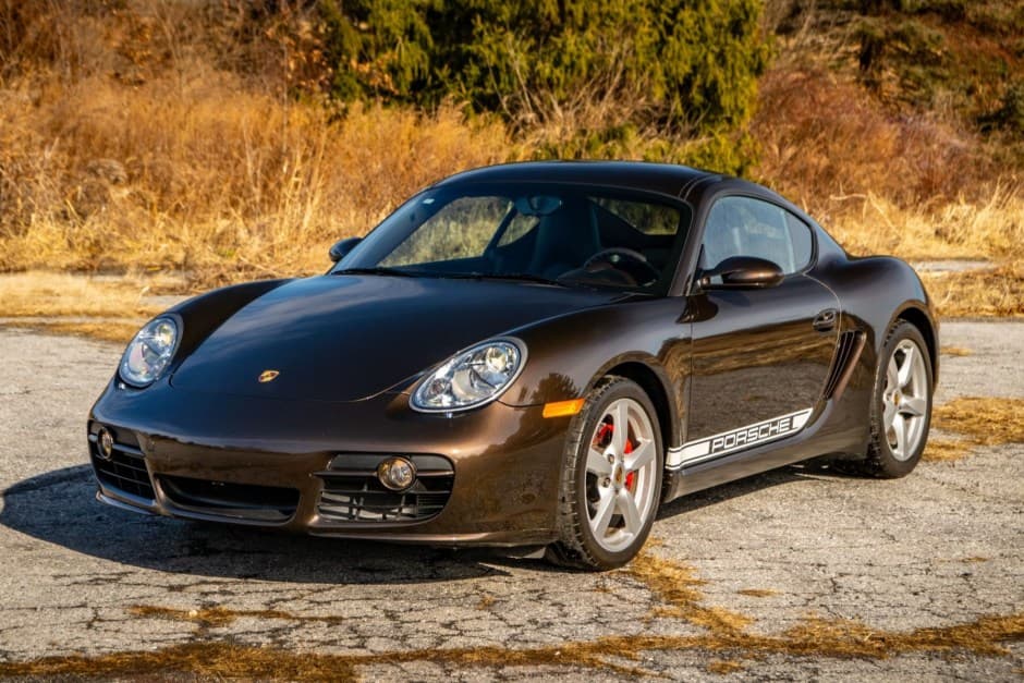 2008 Porsche 987 Cayman sold for $34,750