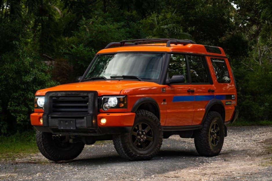 2004 Land Rover Discovery sold for $24,000