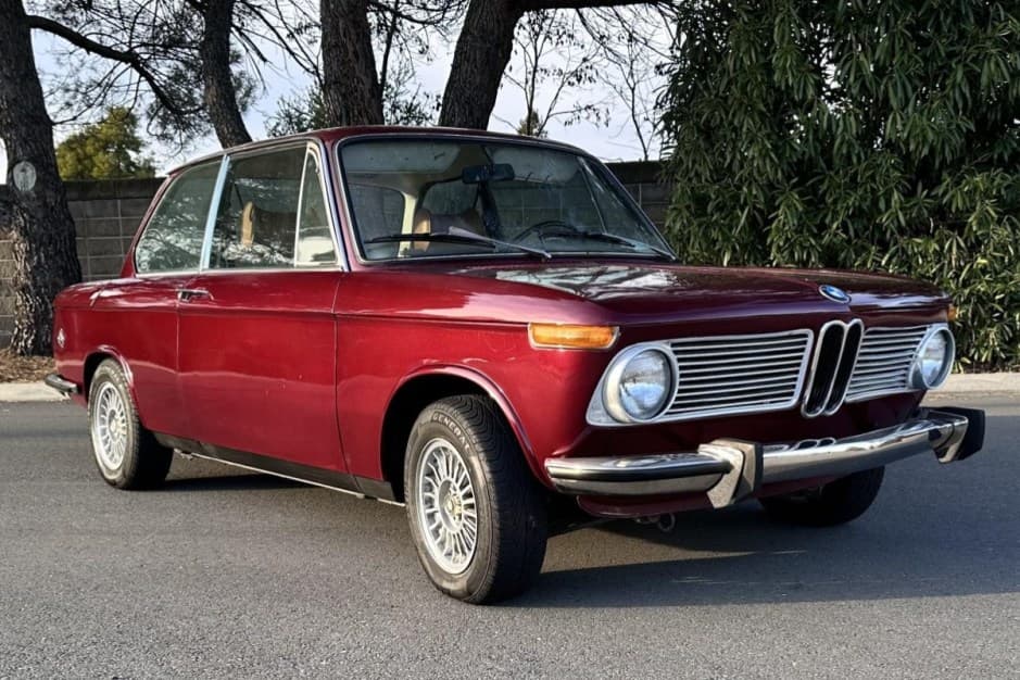 1973 BMW 2002 sold for $9,002