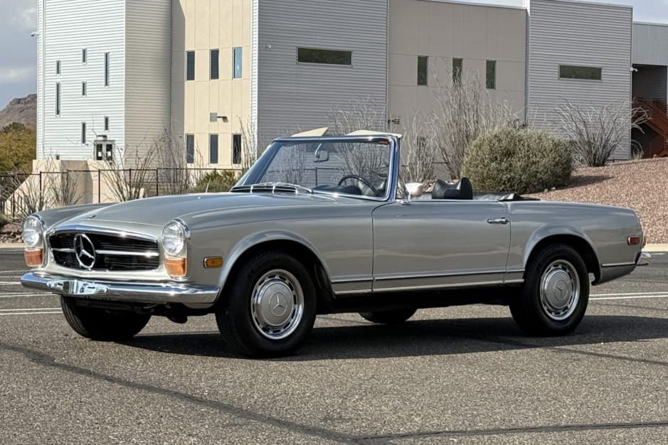 1970 Mercedes-Benz W113 SL sold for $80,500