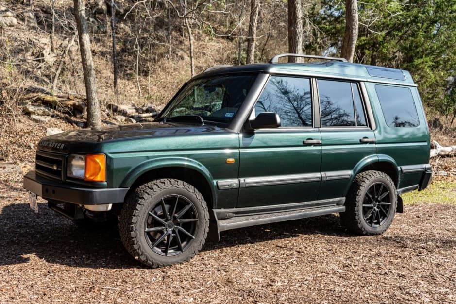 2000 Land Rover Discovery sold for $8,750
