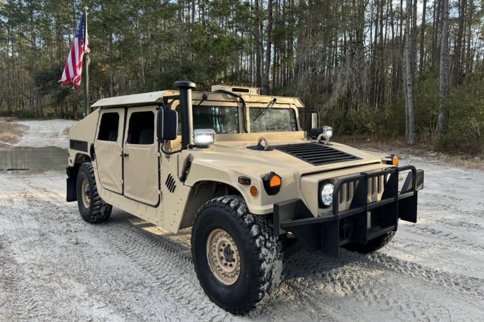 2008 Hummer HMMWV/Humvee sold for $26,500