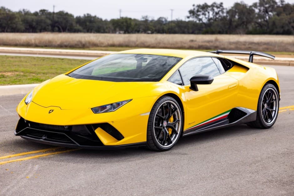 2018 Lamborghini Huracán sold for $270,000