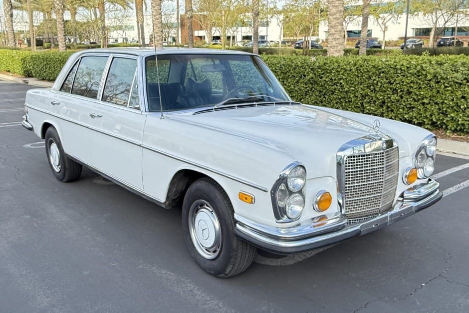 1971 Mercedes-Benz W108 & W109 sold for $23,100