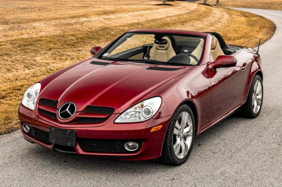 2009 Mercedes-Benz SLK-Class sold for $15,500