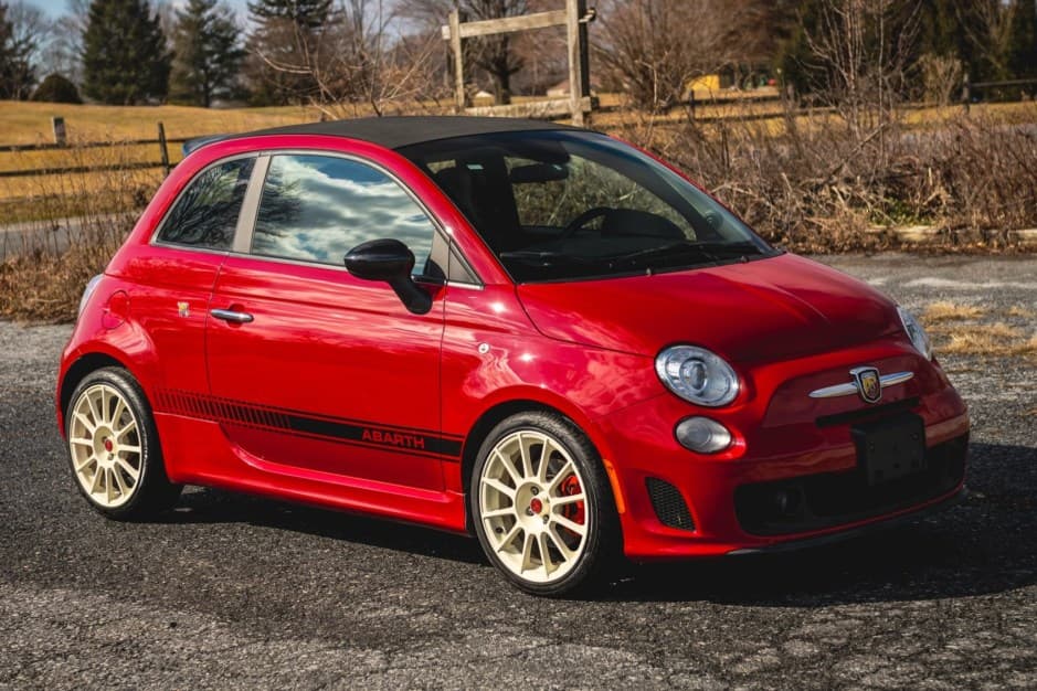 2013 Fiat 500 (2012-2019) sold for $18,000