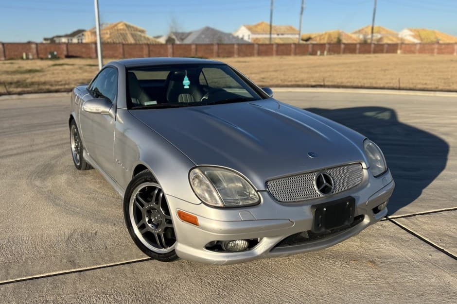 2002 Mercedes-Benz SLK-Class sold for $6,900