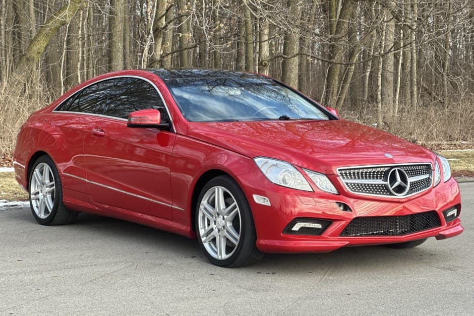 2010 Mercedes-Benz C207 E-Class Coupe/Cabriolet sold for $14,250