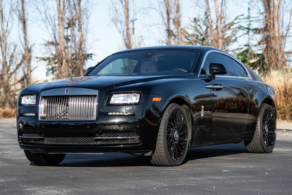 2016 Rolls-Royce Wraith sold for $119,500