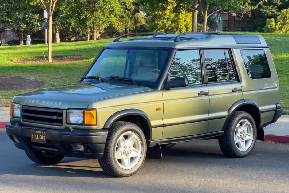 2001 Land Rover Discovery sold for $20,250