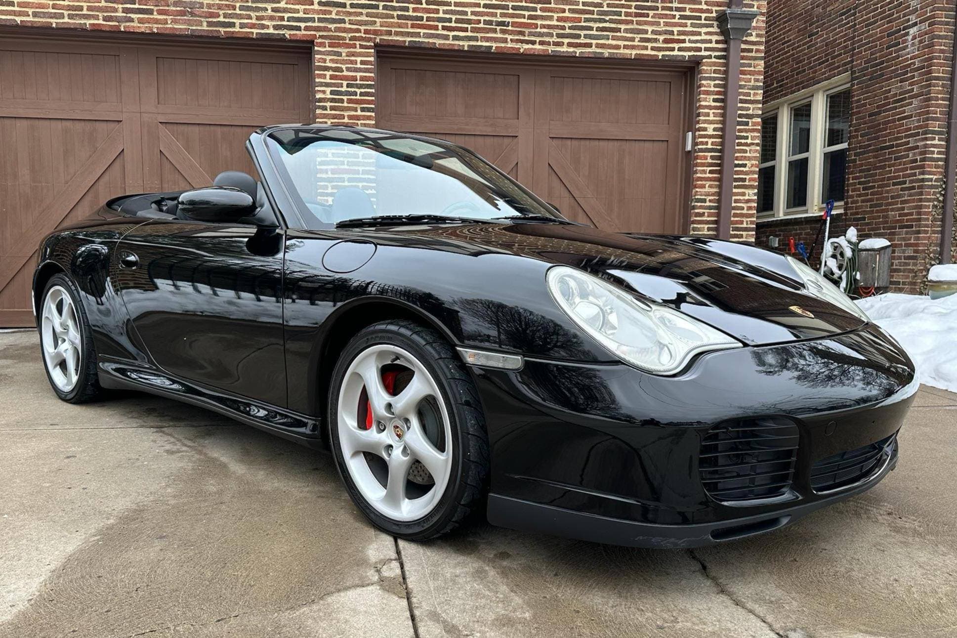 2004 Porsche 996 911 sold for $23,500