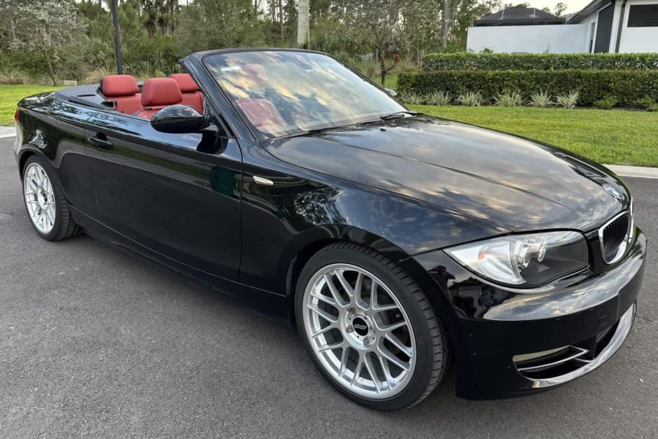 2008 BMW E82/E88 1-Series sold for $4,500