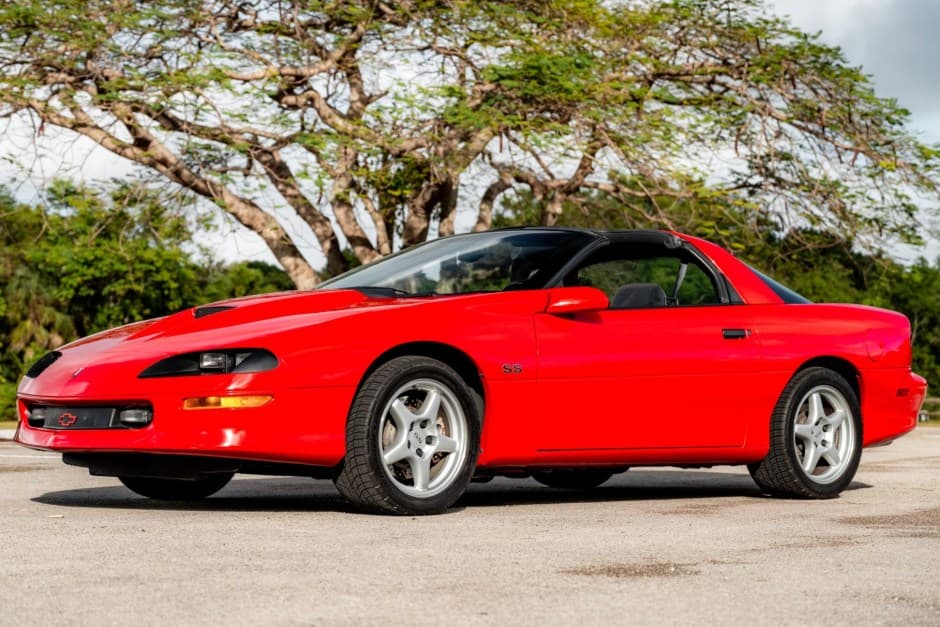 1996 Chevrolet Camaro 4th Generation 1993-2002 sold for $19,000