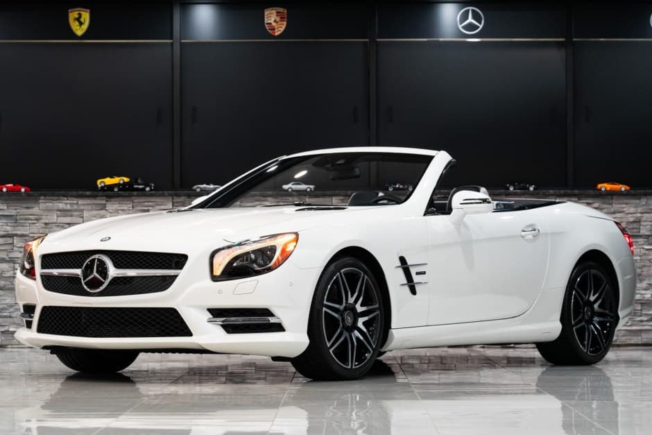 2015 Mercedes-Benz R231 SL sold for $54,501