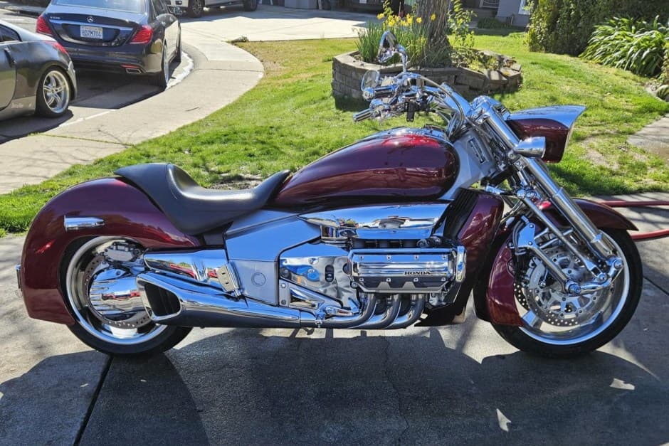 2004 Honda Rune sold for $18,500